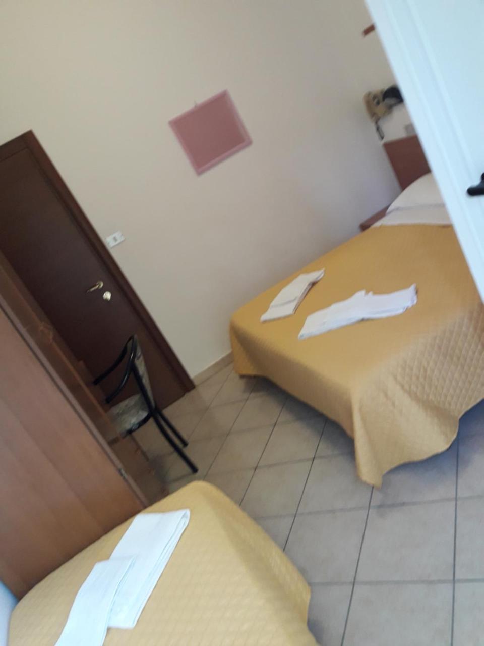 Hotel Penny Ρίμινι Εξωτερικό φωτογραφία
