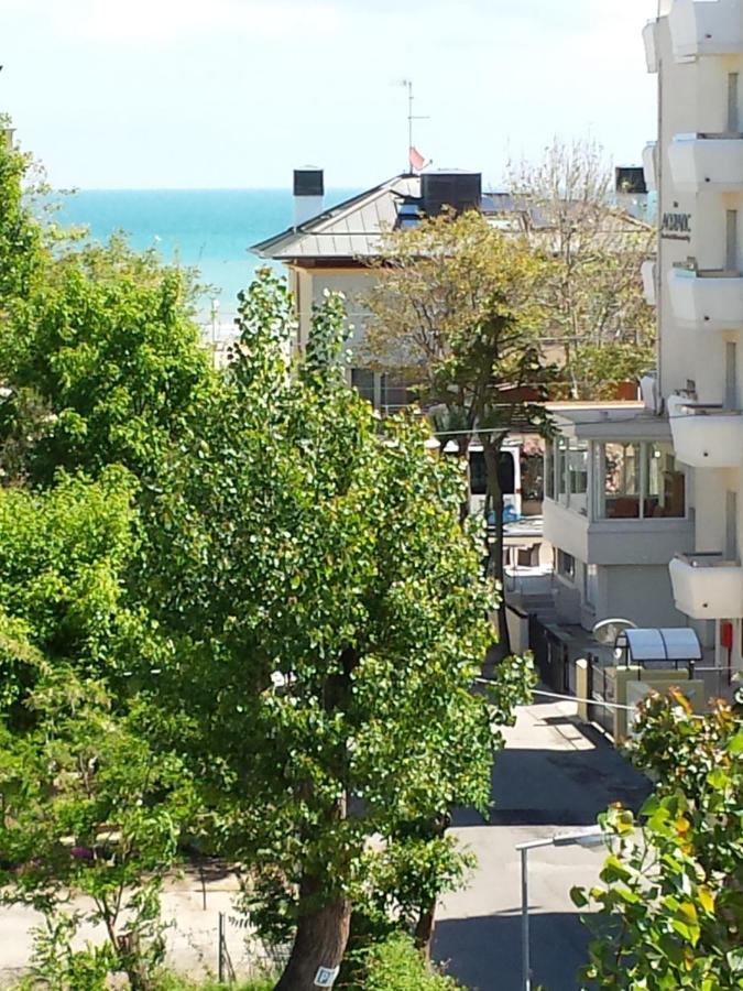 Hotel Penny Ρίμινι Εξωτερικό φωτογραφία